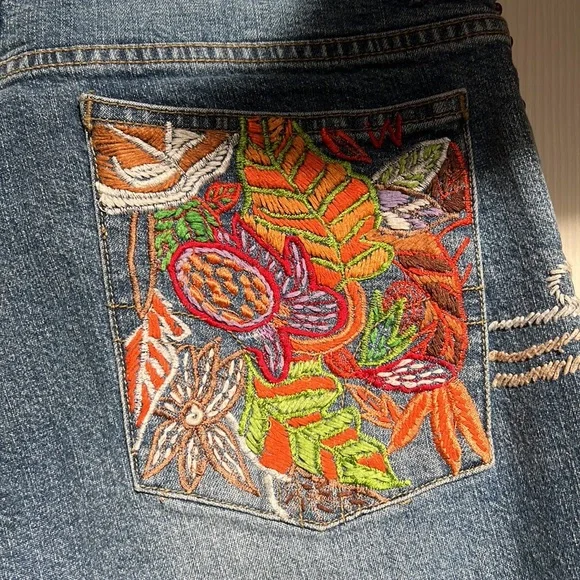 VTG Basil and Maude Embroidered Studded Jeans EC - Picture 3 of 13